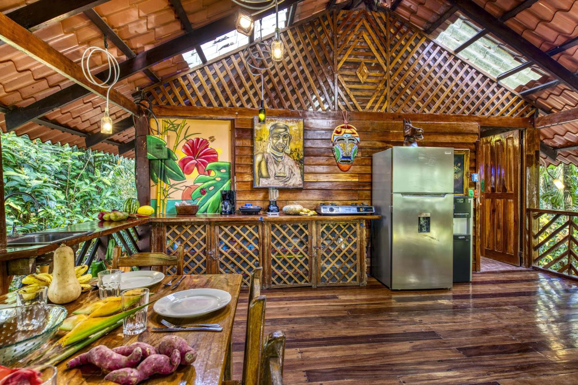 Congo Bongo Ecovillage Costa Rica Puerto Viejo de Talamanca Eksteriør bilde